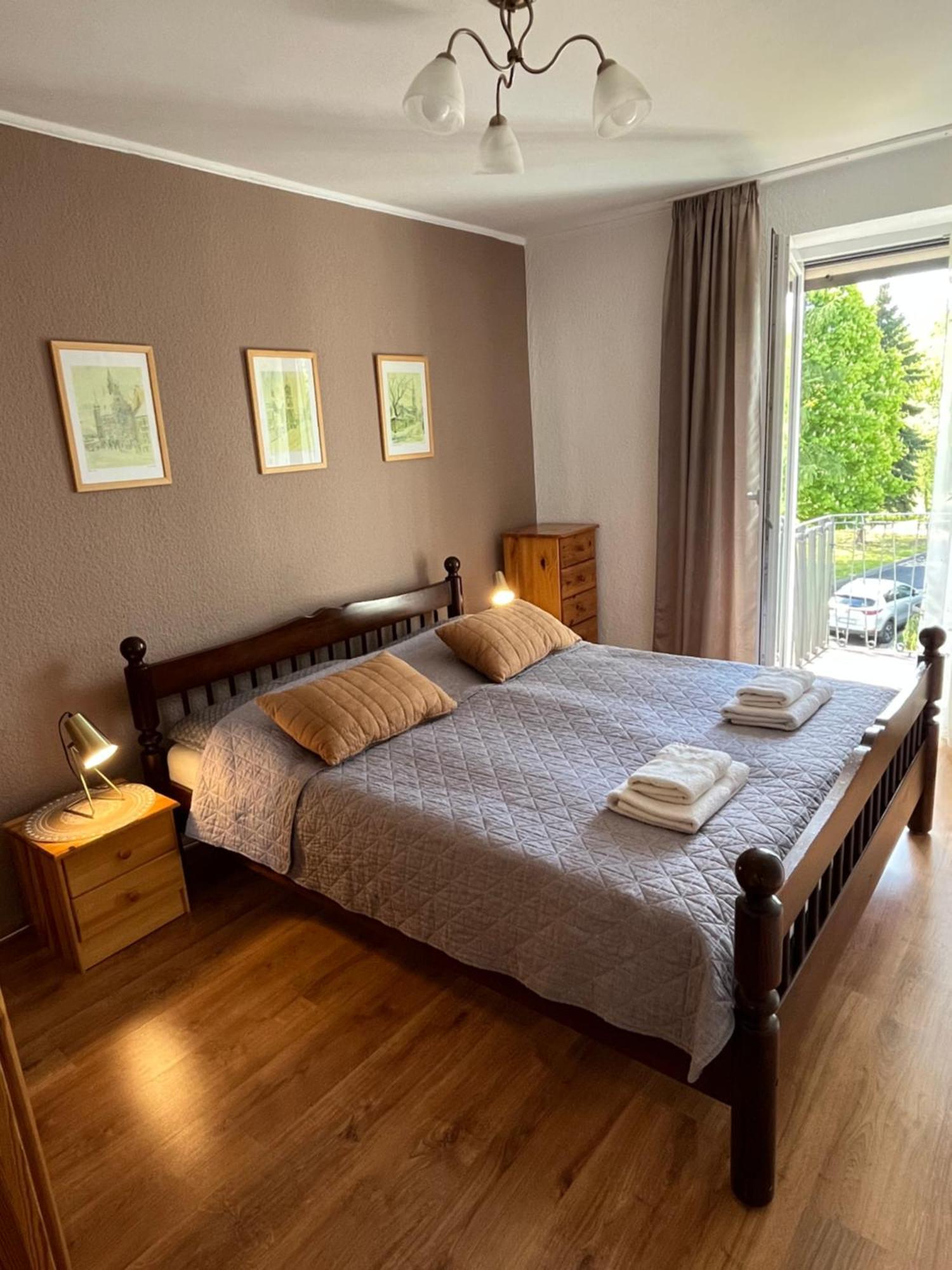 Sweet Home Cieplice Mountain View Apartament By The Main Park And Thermal Pools Jelenia Gora Ngoại thất bức ảnh